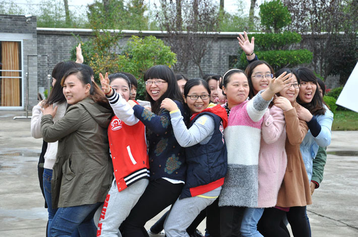 熱烈慶祝鹽城思科2014年Q3季度優(yōu)秀員工表彰大會圓滿舉行！